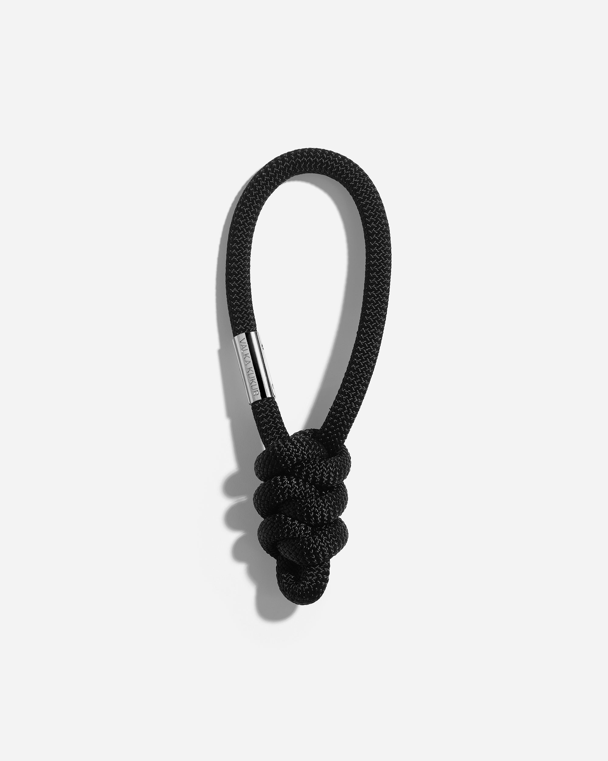 BOLD HANDLE in Black