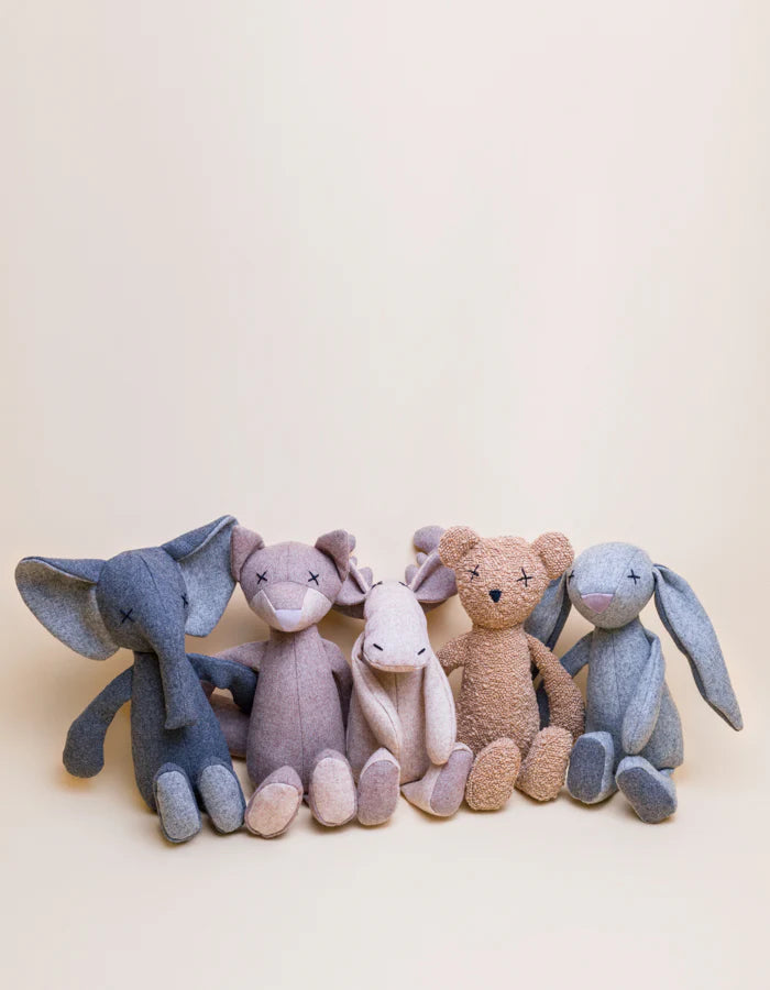 Pluszowa zabawka dla psa miś PINK BERTY